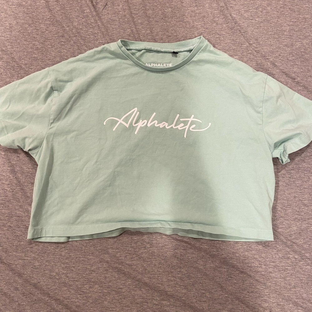 Alphalete crop top